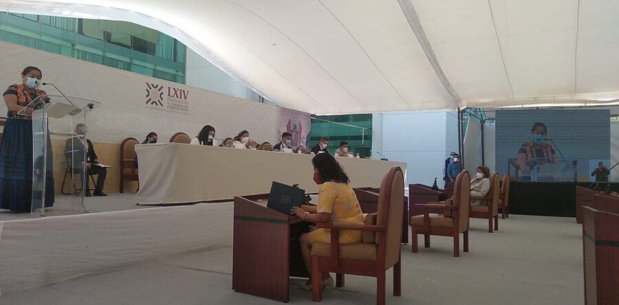 Podría obligarse en 570 municipios presentación de certificado de vacunación