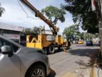 Reparan semáforos en la Calzada Niños Héroes