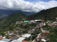 Habitantes de la Sierra Norte claman ayuda a AMLO por brote de Covid