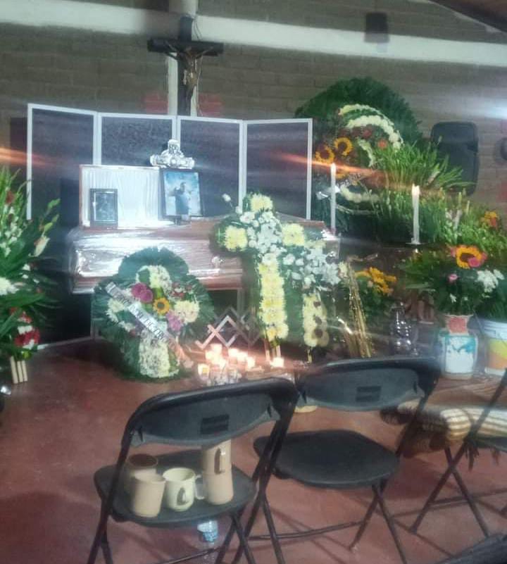 Velan a músico que falleció por Covid-19 en San Lorenzo Cacaotepec