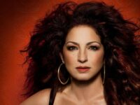 Celebremos a Gloria Estefan cantando en español: Ismael Ortiz Romero Cuevas