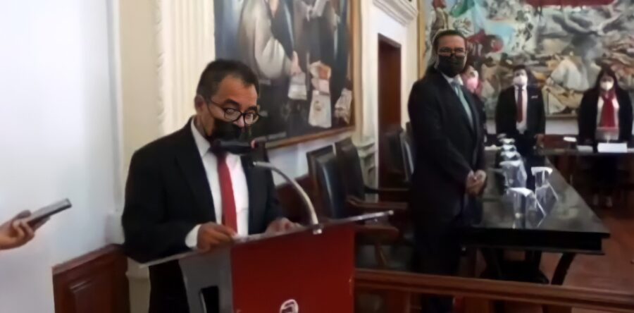 El discurso más estrafalario jamás escuchado: Horacio Corro Espinosa