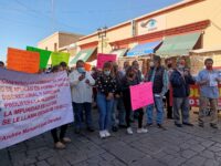 Locatarios y comerciantes establecidos pidieron la liberación de calles