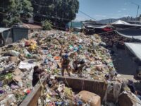 Conviertan calles y avenidas de municipio de Oaxaca en tiradero a cielo abierto; aún no hay reactivación de servicio de limpia
