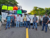 Amenazan con bloqueos si no les entregan participaciones municipales