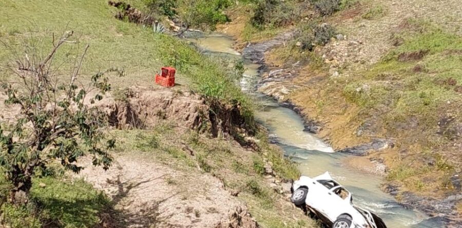 Localizan los cuerpos de los jóvenes arrastrados por el Río Verde