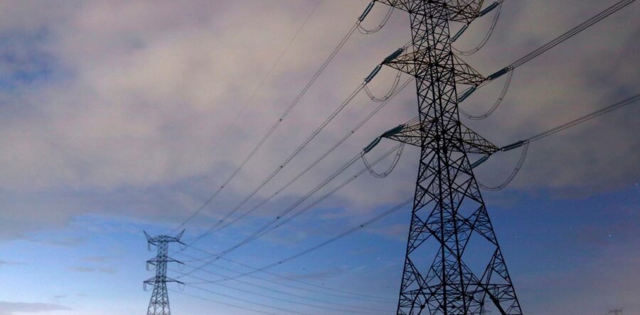 Con reforma eléctrica se garantiza la transición a energías limpias: López Obrador