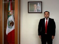 Designa Alejandro Murat nuevo titular de la Secretaría de Finanzas