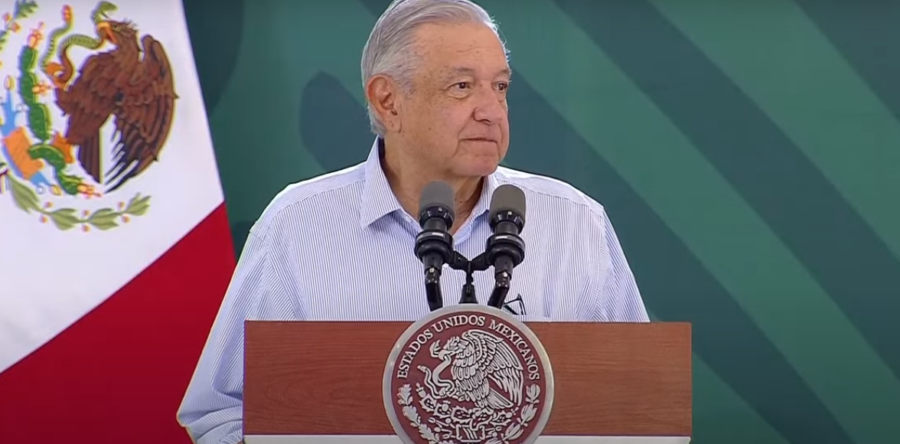 Se busca mejorar la distribución de medicinas, reconoce López Obrador