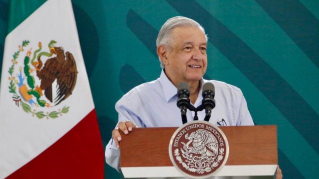 Apoyaré a quien gane encuesta de Morena para la Presidencia: AMLO