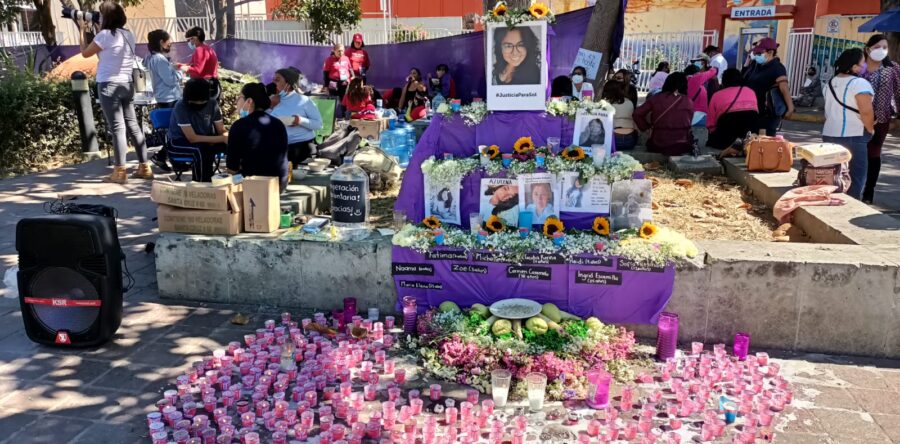 Develaron la monumenta contra el feminicidio en la fuente de las 8 Regiones