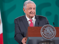 Elogia AMLO a diputados de Morena, PT y PVEM por Presupuesto 2022