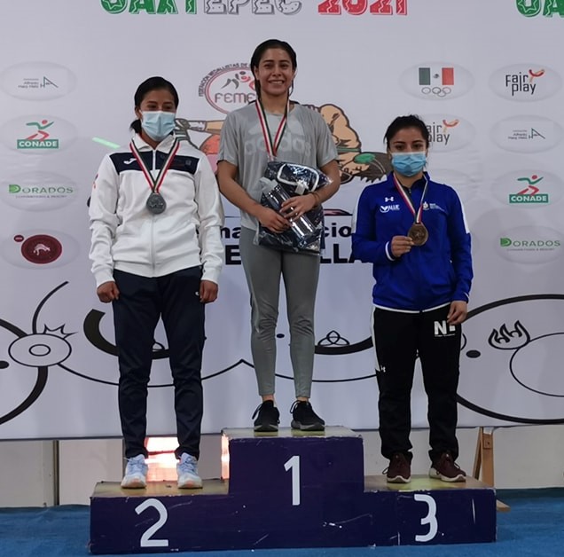 La lucha olímpica oaxaqueña regresa cargada de medallas de Oaxtepec Morelos