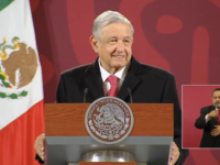 AMLO refrenda confianza a Santiago Nieto tras pesquisa de FGR