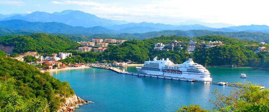 Se endurecen las medidas de salud en Huatulco