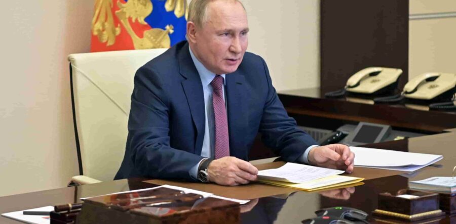 Reagan, Gorbachov, Fukuyama, Putin, Marx y el viejo topo de la historia: Carlos Ramírez