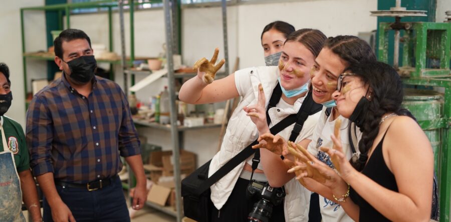 Icapet recibe a estudiantes de preparatoria internacional Think Global School