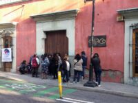 Trabajadores del  “Pan AM” protestaron en sus centros de trabajo