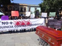 Buscarán establecer fideicomiso de 10 mdp para periodistas en Oaxaca