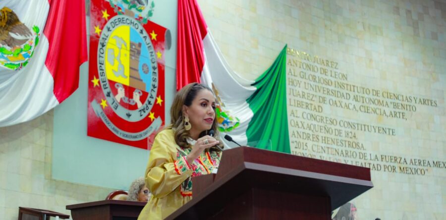 Demanda Mariana Benítez hacer de la preservación de las lenguas indígenas una prioridad en el país