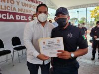 Atiende Juan Carlos García Márquez necesidades olvidadas de la Policía Municipal