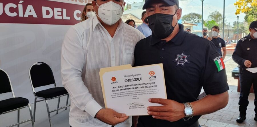 Atiende Juan Carlos García Márquez necesidades olvidadas de la Policía Municipal