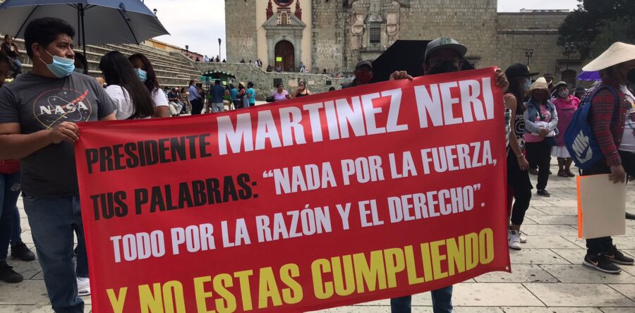 Protestan comerciantes informales en el municipio de Oaxaca de Juárez