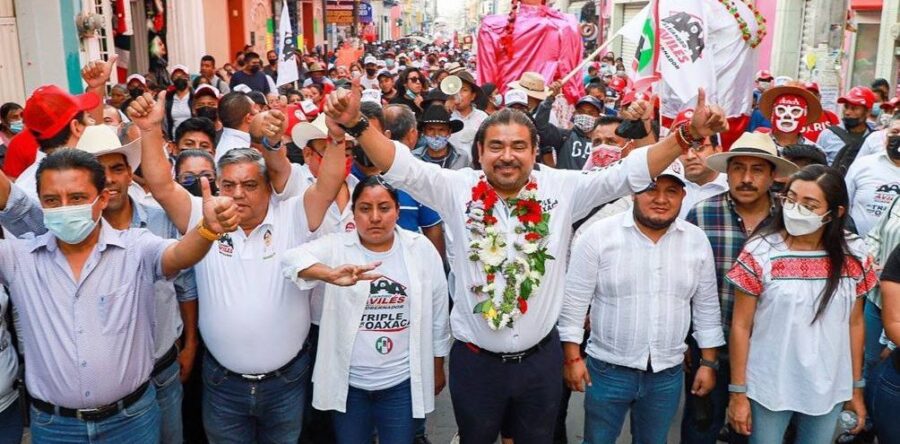 Los pueblos de Miahuatlán quieren un gobernador del pueblo, y lo encontraron en el Triple A