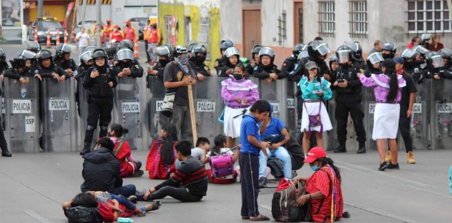 Desalojan en la CDMX a desplazados Triquis del MULTI