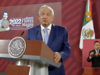 AMLO presenta declaración patrimonial: ganó 61 mil pesos más en 2021
