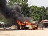 Dobló Adelfo Regino Montes al Gobierno en La Mixtequita: Alfredo Martínez de Aguilar