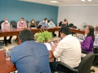 Entregan recursos económicos para poder liberar a maestros del Conalep