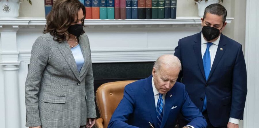 México retoma sus intereses de seguridad nacional ante Biden: Carlos Ramírez