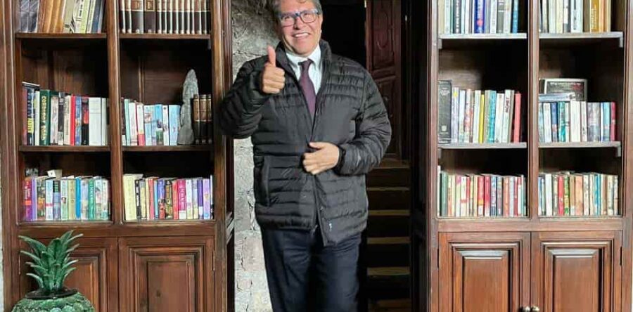 El autodestape de Monreal, una provocación política al dedazo: Carlos Ramírez