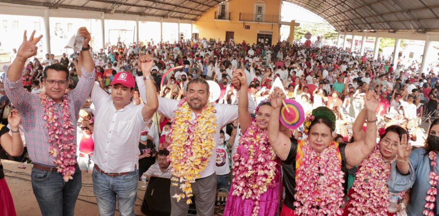 Las oaxaqueñas serán protagonistas del desarrollo de Oaxaca: Alejandro Avilés Álvarez