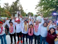 En compañía de Adán Augusto López, respaldan oaxaqueños a Salomón, un “hijo de Oaxaca” para gobernador