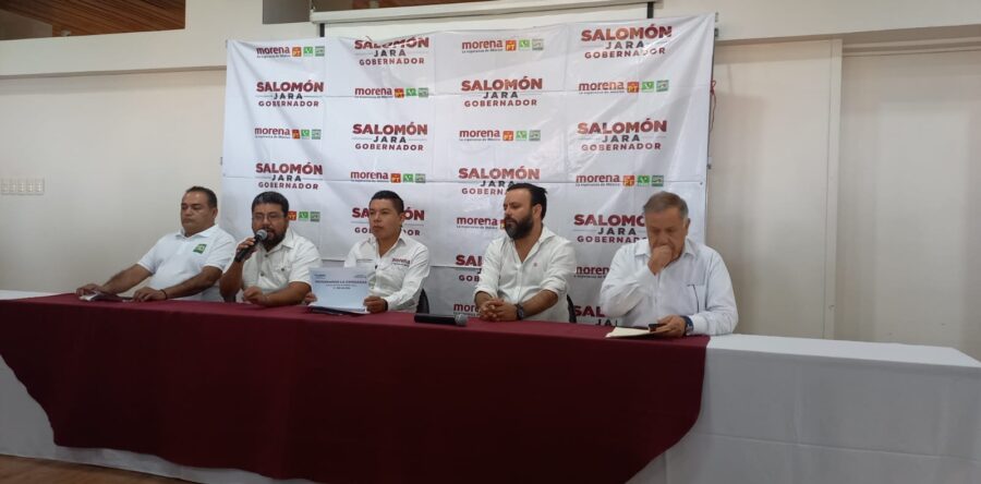 Van Morena contra Chedraui por distribuir tarjetas a favor del PRI