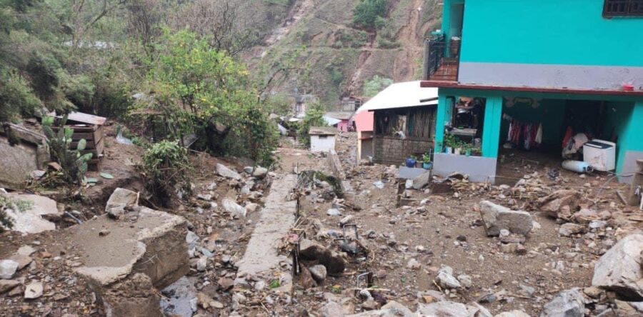 Deja Agatha muertos y desaparecidos en la Sierra Sur y Costa de la entidad