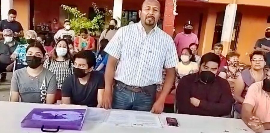 Continúa en conflicto la agencia de Montoya