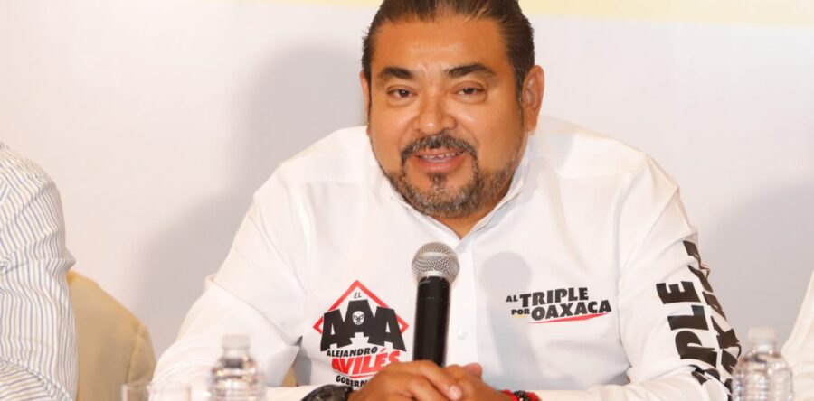 “Construiremos un Oaxaca moderno y de prosperidad de la mano del sector productivo”: Alejandro Avilés