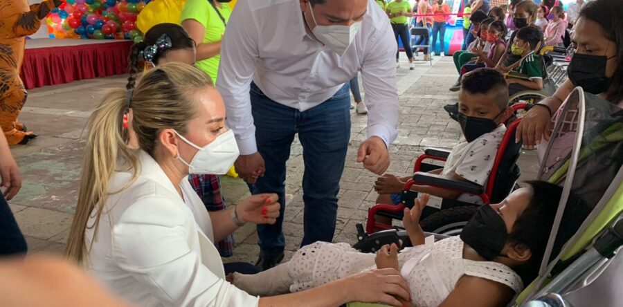 Niñas y niños de Santa Lucía del Camino celebran su día en un ambiente de diversión