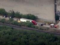 Identifican a oaxaqueño entre las 53 víctimas mortales en Texas; podrían ser 6 los que viajaban en el tráiler