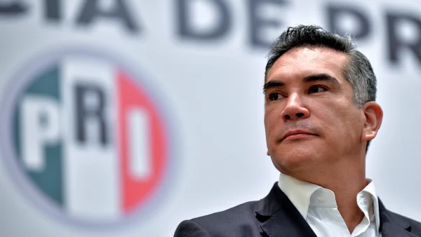 Roberto Madrazo se lanza contra Alejandro Moreno y pide renovar al PRI