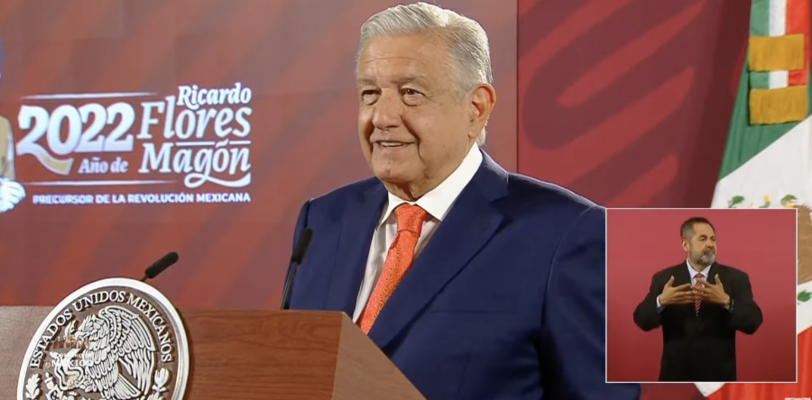 AMLO llama a sindicato a aceptar basificación de trabajadores transitorios de Pemex