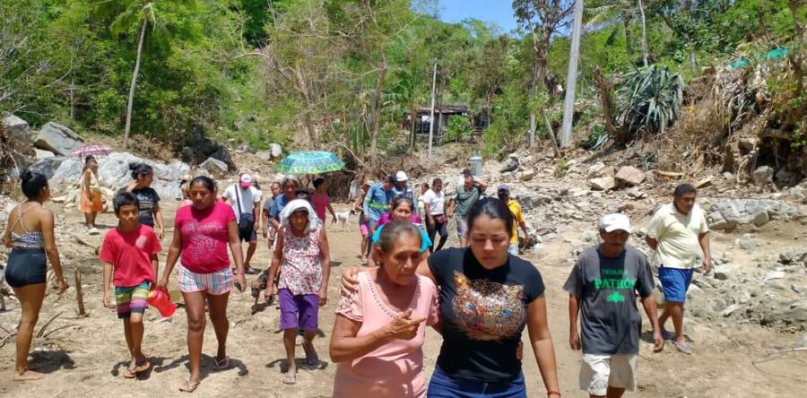 La presidenta de Pochutla, pide que nuevamente se realice un censo a los damnificados por Agatha. 