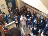 Trabajadores del Hospital Civil protestaron contra la dirigencia de la subsección 07.