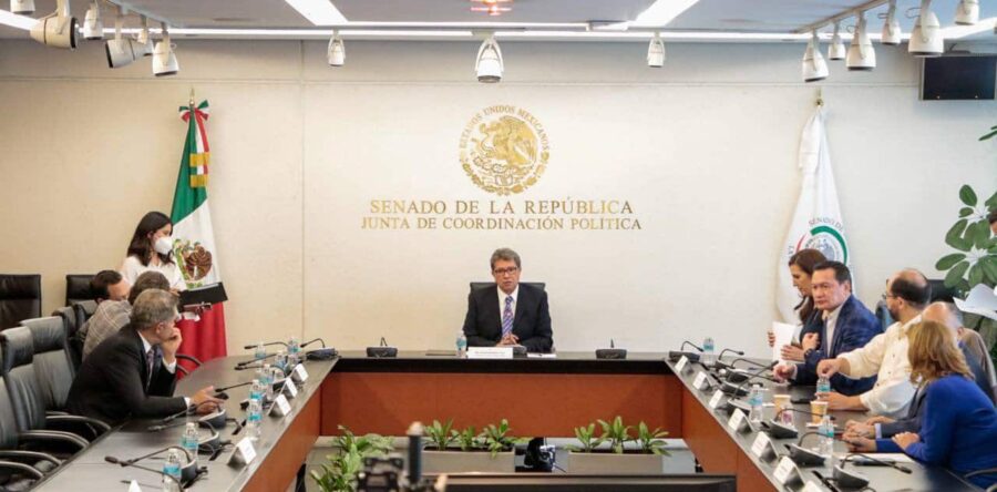 Monreal, reglas, timing político terminado, hereje o renegado: Carlos Ramírez