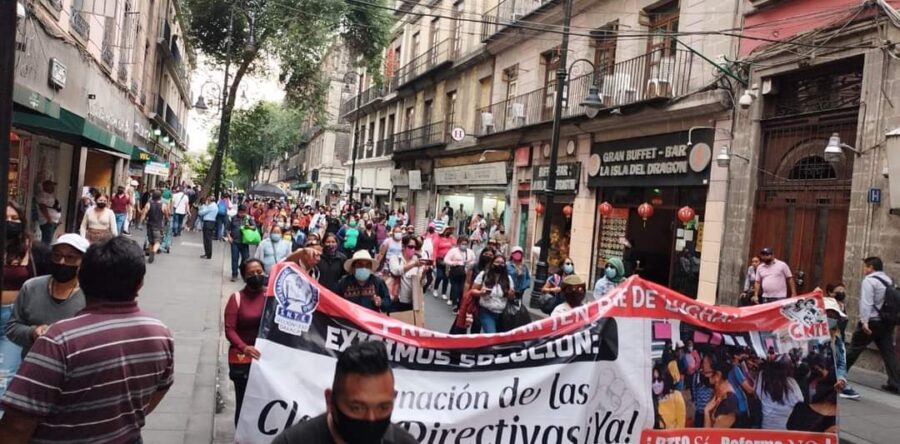 Docentes de preescolar de la Sección 22 se fueron a la CDMX a protestar