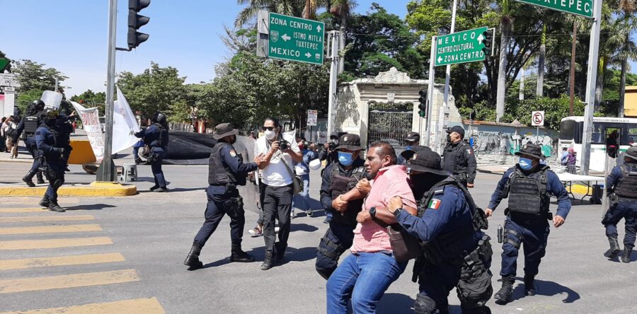 ¿Por qué Adelfo Regino Montes quiere la cabeza de Paco Piza?: Alfredo Martínez de Aguilar