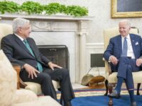 Un Biden distraído pero imperial y un vecino hablando de otra cosa: Carlos Ramírez